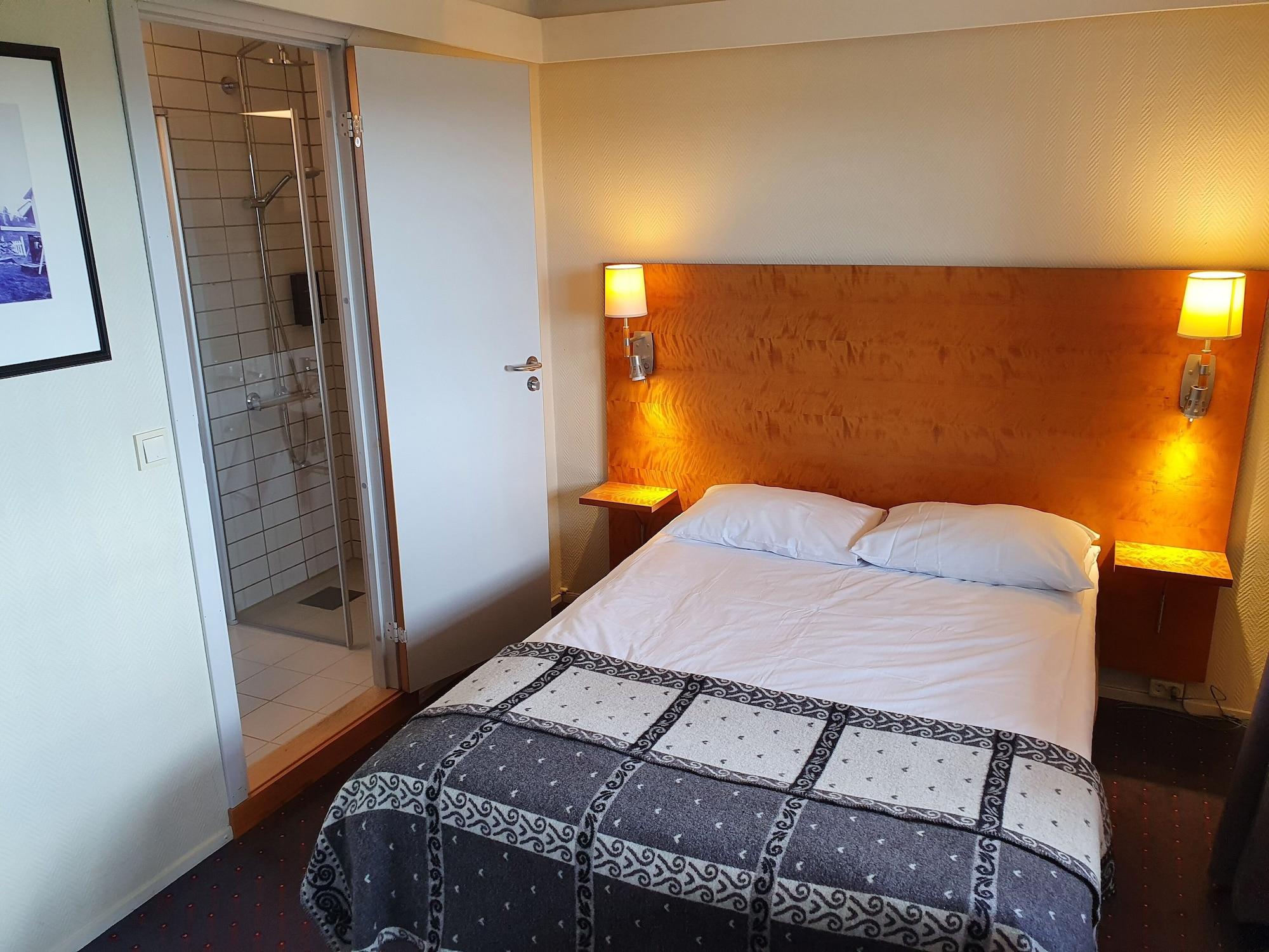 Roros Hotell - Bad & Velvaere Exteriér fotografie